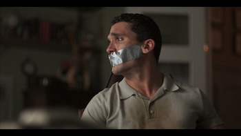 Jaime Lorente en 'La silla', la nueva película de Ángel de la Cruz.