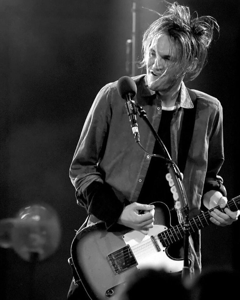 Josh Klinghoffer deberá cumplir con ciertas órdenes del juez para cumplir con su acuerdo de culpabilidad.
