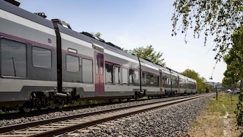 Las investigaciones descartan un acto de sabotaje tras el descarrilamiento de un tren en el noroeste francés