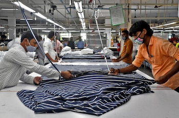 "Suelen comparar precios a dólar