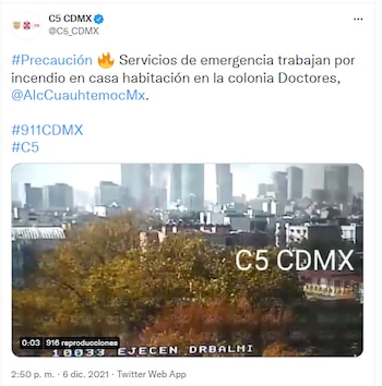 Los bomberos desalojaron hoy por