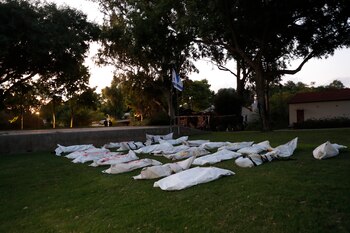 Cuerpos de militantes de Hamas