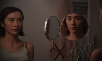 'Forastera', película de Lucía Aleñar Iglesias con Zoe Stein y Lluis Homar