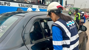 Envían a 30 vehículos al depósito y detectan a 16 conductores sin licencia en Puente Piedra