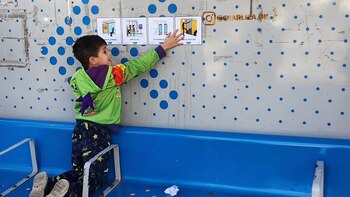 Algunas paradas de colectivo ya