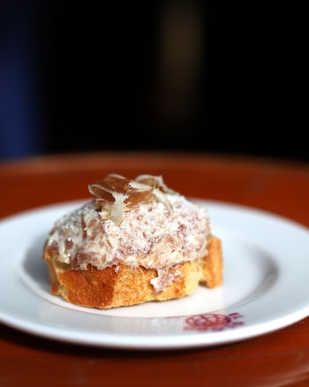 Pintxo de muselina de jamón.