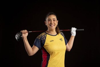 María José Uribe es golfista