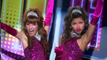 Bella Thorne y Zendaya - Shake it Up