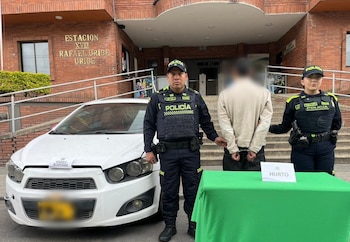 La Policía Nacional capturó a un joven de 20 años tras un robo de vehículo en Abraham Lincoln, Rafael Uribe Uribe, Bogotá - crédito Mebog