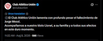 Captura de pantalla de un tuit del Club Atlético Unión lamentando el fallecimiento de Jorge Messi, con texto en blanco sobre fondo negro, fecha y hora