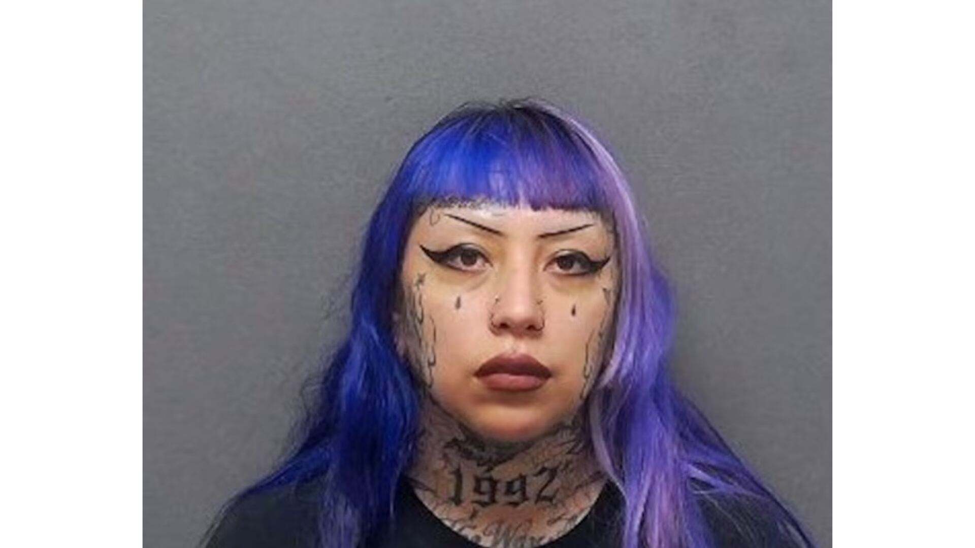 La madre fue acusada de colaborar con los preparativos de un ataque planeado por su hijo. (Crédito: Bexar County Sheriff