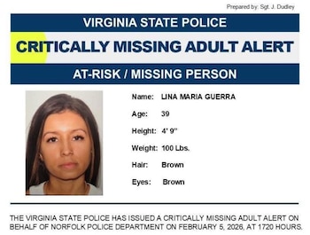 Los primeros informes señalan que la familia y vecinos de la víctima habían advertido episodios previos de control y agresión, lo que alertó a la policía y permitió iniciar una investigación por feminicidio - crédito Policía de Virginia, Estados Unidos