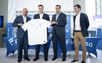 El nuevo proceso técnico destaca la integración de jóvenes y jugadores experimentados para fortalecer la selección hondureña. (Cortesía: FFH)
