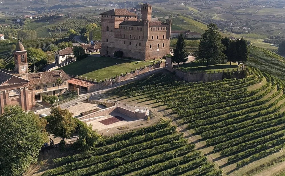 La finca de casi cuatro hectáreas está al pie del castillo de Grinzane y pertenece a la Fondazione CRC, entidad privada que financia iniciativas sociales y culturales (Fondazione CRC Donare ETS)