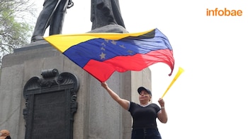 Venezolanos en Perú esperan la