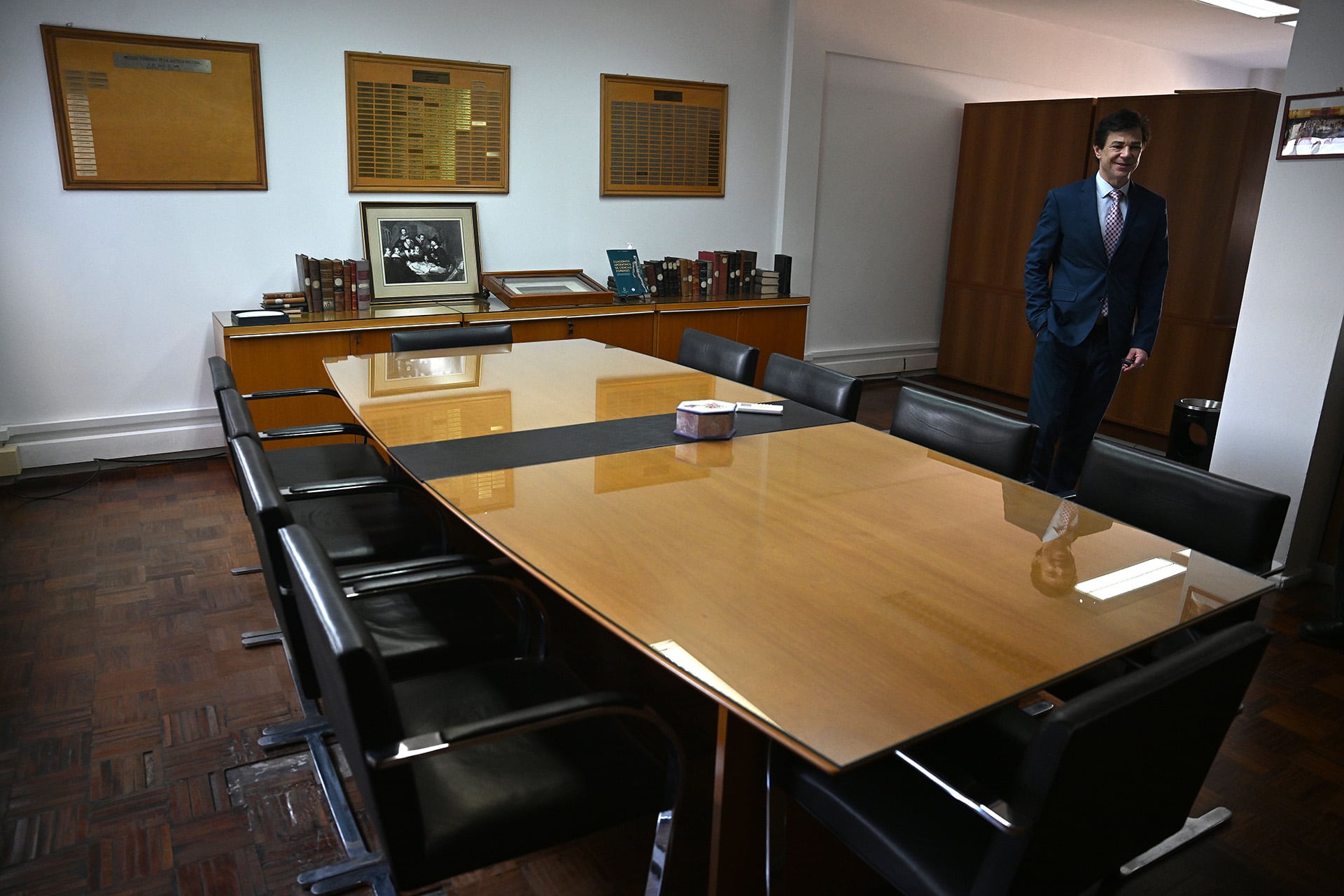 La sala donde se realizará la Junta Médica del caso de Silvina Luna. En esa mesa, peritos forenses oficiales han debatido miles de causas criminales