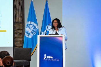 Rocío Medina Bolívar, directora regional del FIDA para América Latina y el Caribe, llamó a movilizar mayores recursos para transformar las economías rurales y fortalecer su capacidad de enfrentar crisis económicas y climáticas. Cortesía