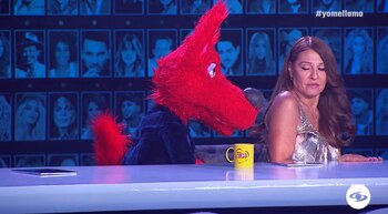 Aurelio le ladró a César