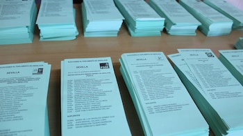 Más de 6,8 millones de andaluces podrán votar este domingo en las elecciones autonómicas, un 2,5% más que en 2022