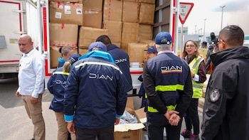 Las incautaciones en el rubro de máquinas, aparatos eléctricos y sector afines sumaron 547 casos por más de $20.288 millones en 2026 - crédito @DIANColombia/X