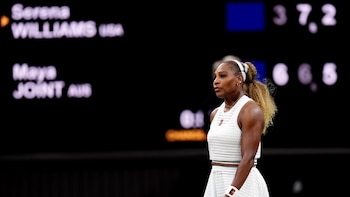 Serena Williams no juega el dobles de Wimbledon por lesión