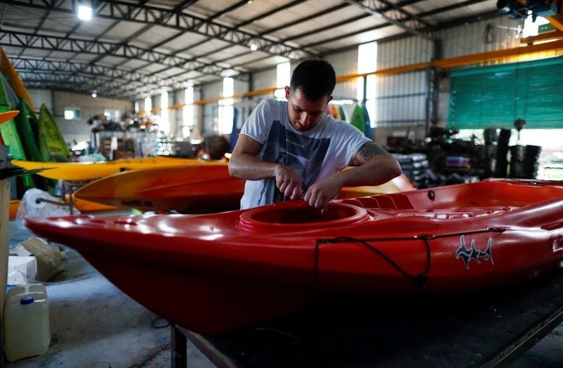 El Gobierno busca crear un fondo para ayudar a financiar las indemnizaciones por despido (REUTERS/Agustin Marcarian)
