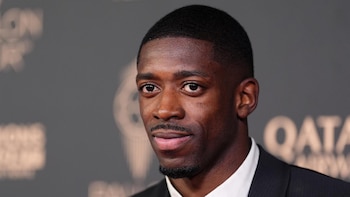 Ousmane Dembélé alza también el