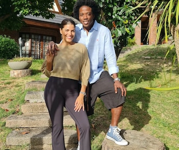 Carlos Sanchez y su mujer,