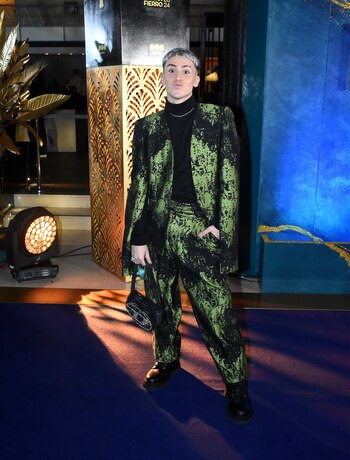 Martín Fierro 2024 - MF 2024 - alfombra azul