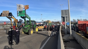 Cortado el acceso al Port