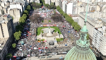 Marcha universitaria - Drone