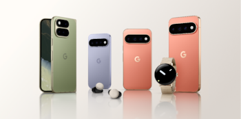 Cuatro smartphones Google Pixel en verde, morado y dos en color melocotón. Dos pares de auriculares inalámbricos y un reloj inteligente de correa dorada