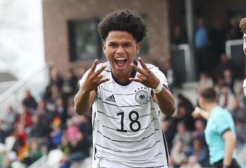 Tiago Poller vive en Alemania