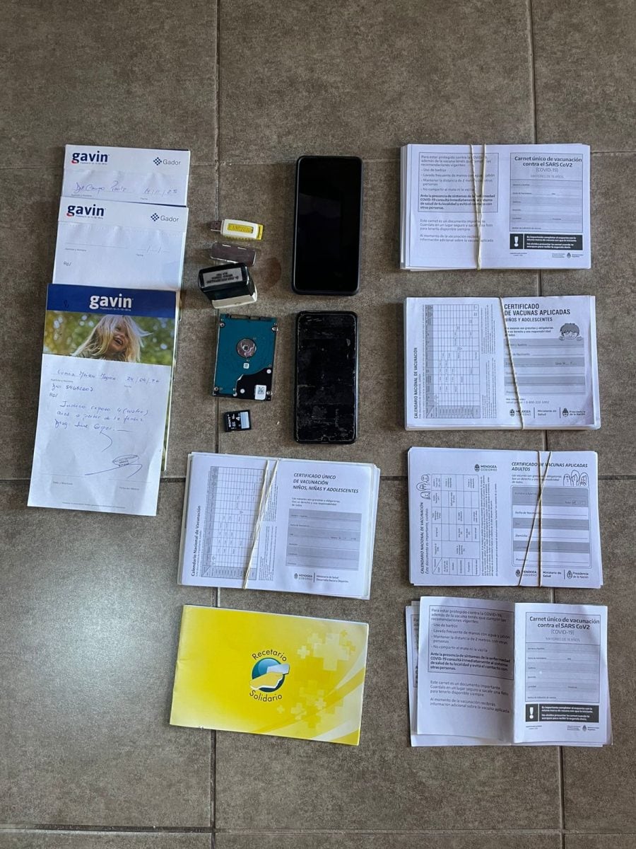 Secuestraron certificados, sellos oficiales y equipos informáticos en el Centro de Salud 22 de Las Heras
