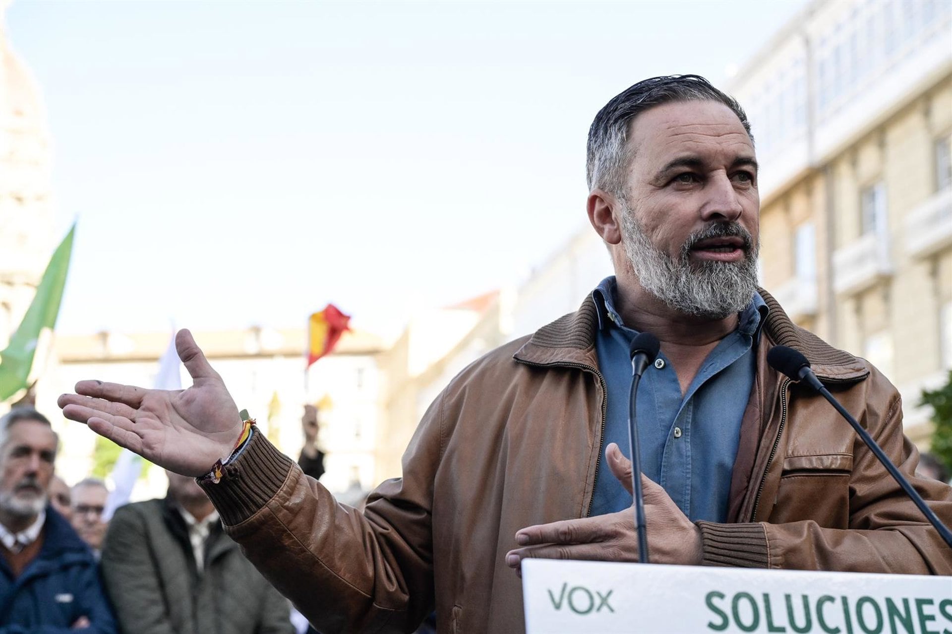 Abascal hablará con Milei durante esta jornada, pero justifica no verle porque su "prioridad" es la precampaña