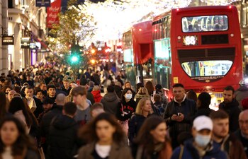 Paseo navideño en Londres (Reuters)