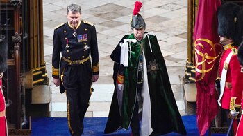 Princesa-Ana-de-Inglaterra-y-Timothy-James-Hamilton-Laurence