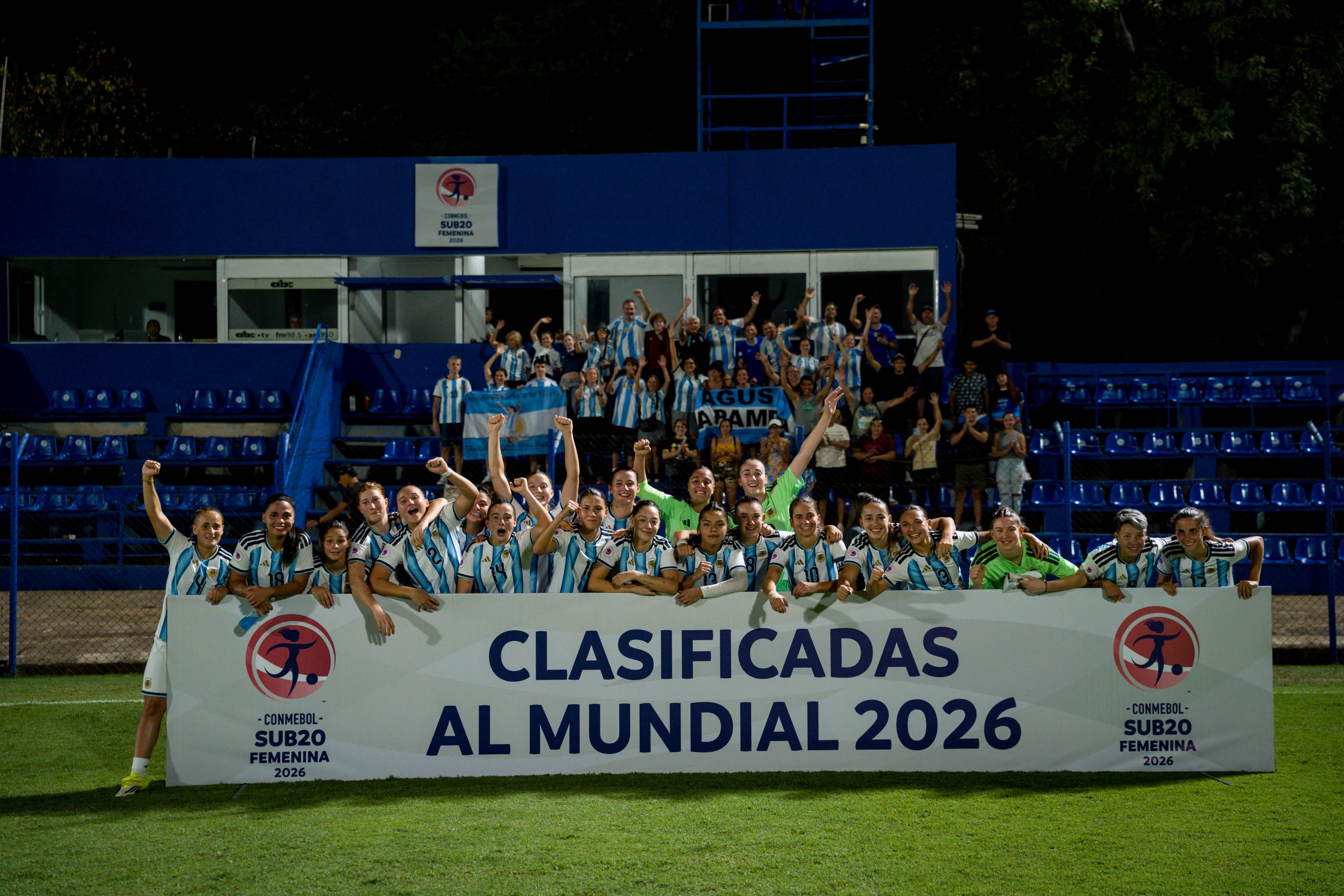 Argentina celebró su clasificación al Mundial Femenino Sub-20 tras golear a Colombia por 3-0 - crédito Conmebol