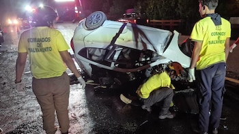 Múltiples accidentes de tránsito dejan dos muertos y un lesionado en El Salvador