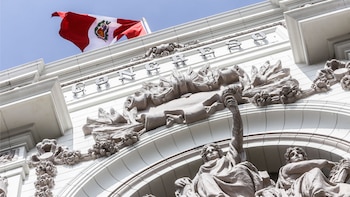 Fitch Ratings identifica la debilidad