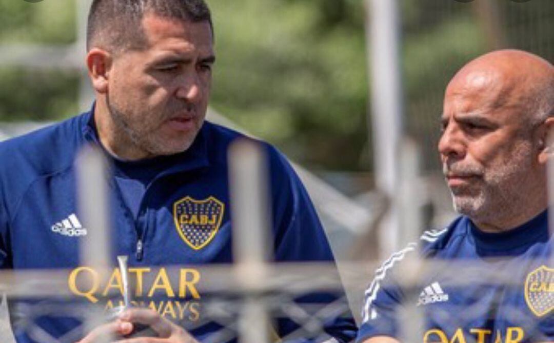 Serna es uno de los hombres de confianza de Riquelme - crédito @mchichoserna/Instagram