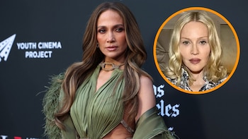 Jennifer Lopez revela cómo Madonna influyo en su comportamiento cuando era niña: “Cortaba mi ropa para parecerme a ella”