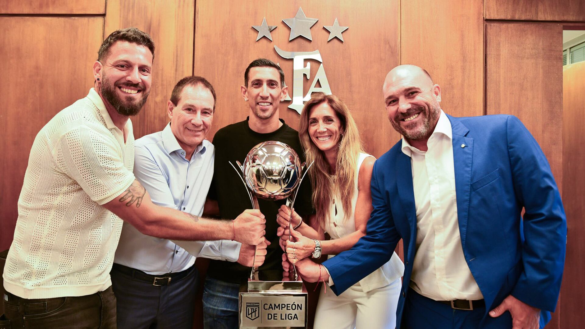 La Liga Profesional confirmó que le dio el Trofeo de Campeón de Liga a Rosario Central