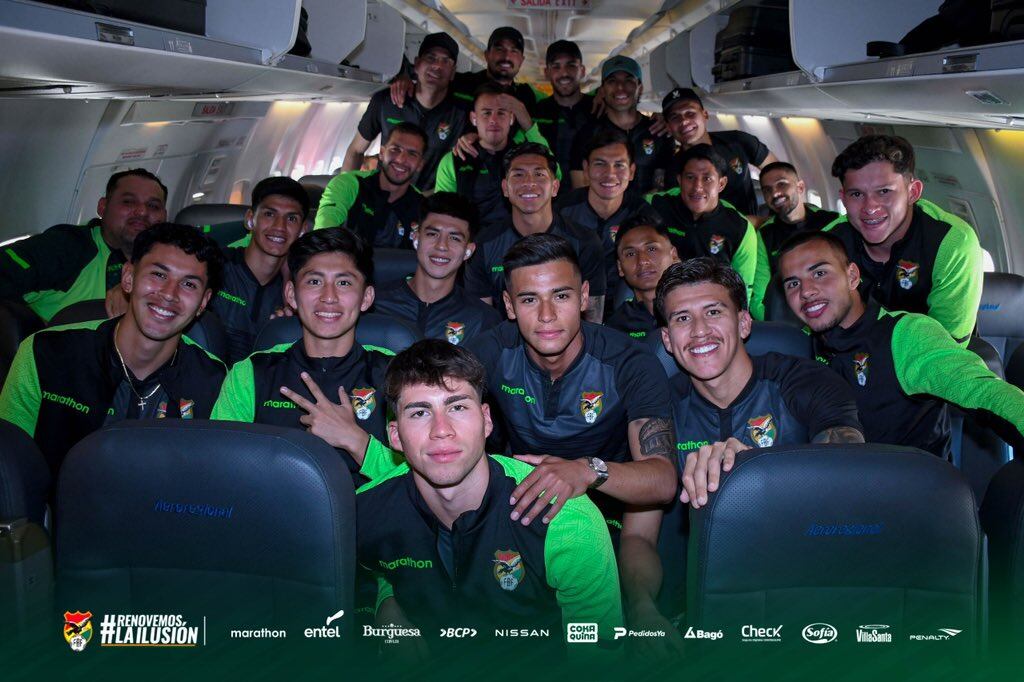 Bolivia viajó con entusiasmo a Barranquilla para enfrentar a Colombia - crédito Selección Bolivia