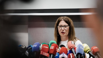 El Gobierno defiende que las reuniones de Leire Díez con la directora de la Guardia Civil se ciñen al ámbito personal