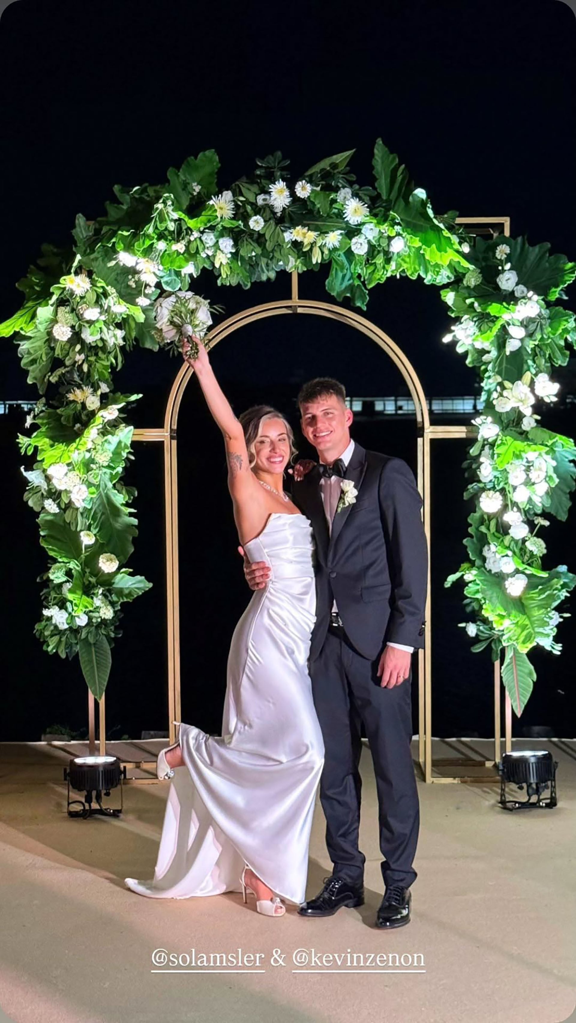 A finales de 2025, Zenón y Amsler se habían casado en una celebración realizada en Santa Fe