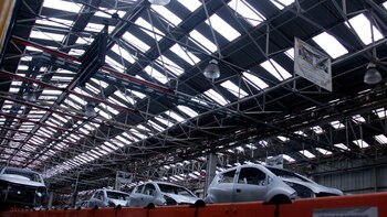 Trabajadores de General Motors pondrían