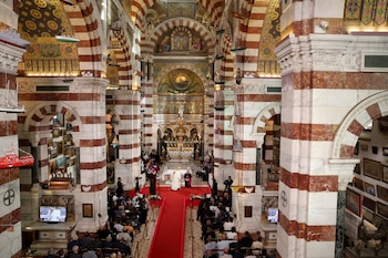La reinauguración de la estatua