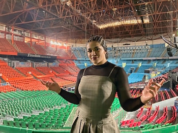 Persephone, quien ha venido consolidando su estatus como figura emergente en la lucha femenil mexicana, sabe que el choque ante Red Velvet no será sencillo. (Cortesía CMLL)