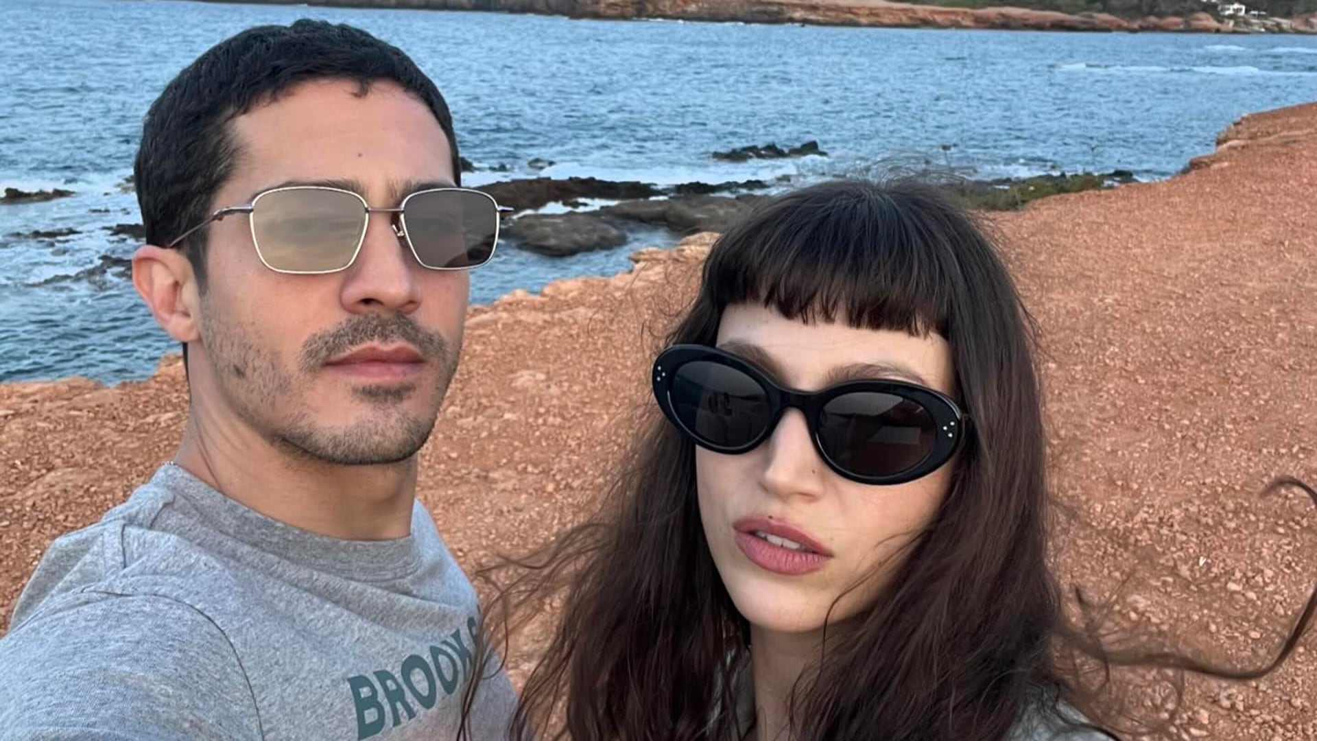 Del apoyo familiar y las carreras internacionales a un anuncio inesperado: cómo Úrsula Corberó y Chino Darín se convirtieron en la pareja más admirada del espectáculo